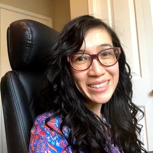 Meet your Posher, Thuy